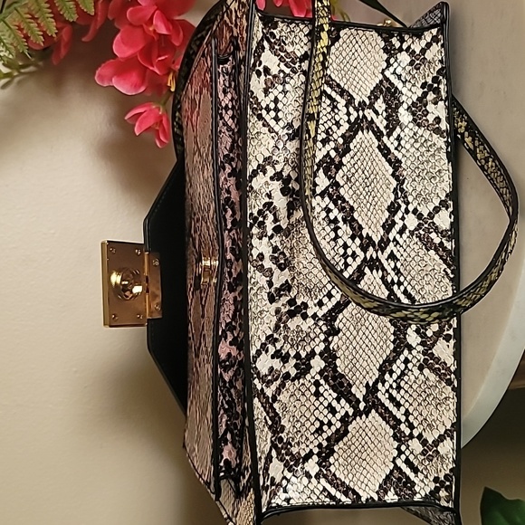 Aldo Claireleia multicolor gold hardware crossbody bag. NWT - Picture 14 of 15